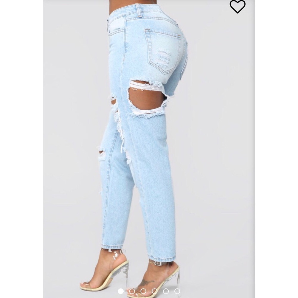 FASHION NOVA HOW COULD YOU BOYFRIEND JEANS